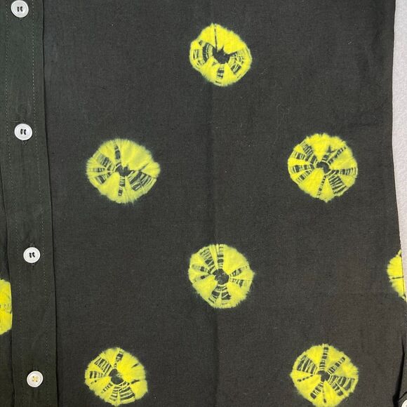 Men's Black and Yellow Casual Button Down Shirt - Picture 7 of 12